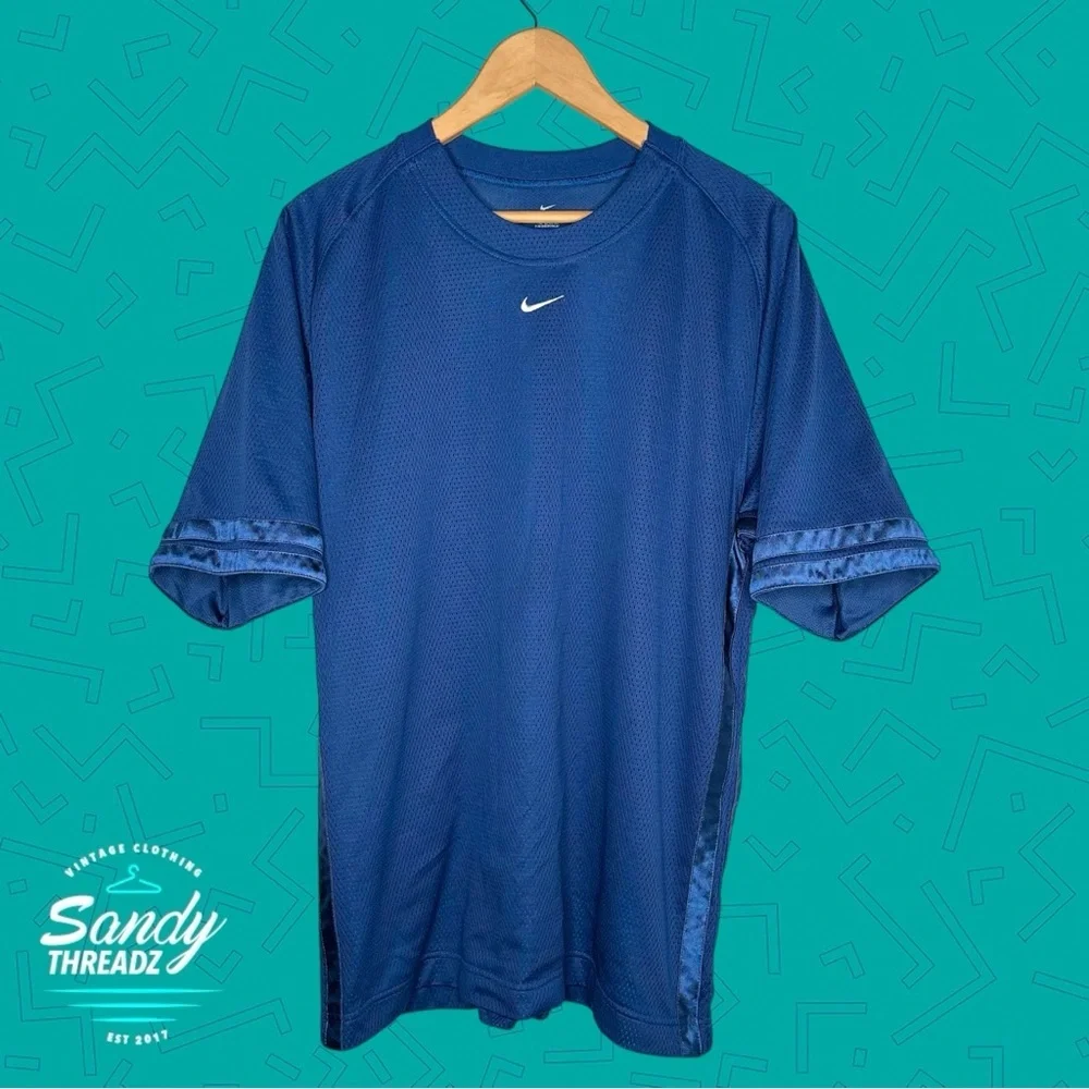 Nike center swoosh shirt